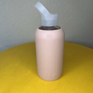 Bkr Glass Water Bottle Silicone Sleeve Color Tutu? Light Pink Peach 16 Oz